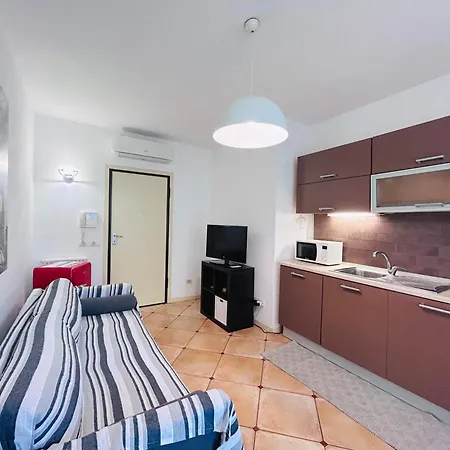 Tito Speri-flexrent Immobiliare Abissinia * 里乔内