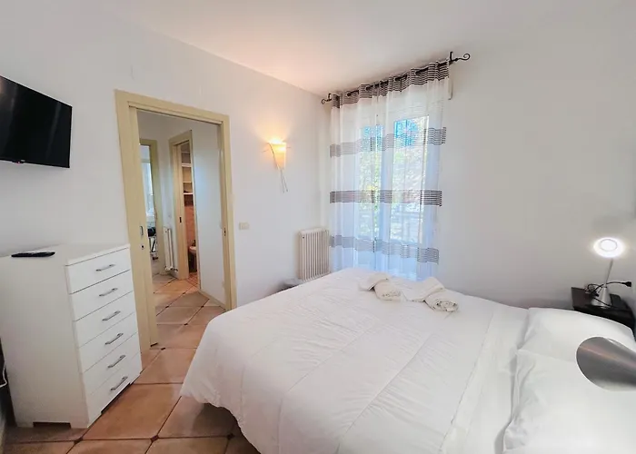 Tito Speri-flexrent Immobiliare Abissinia דירה ריצ'יונה