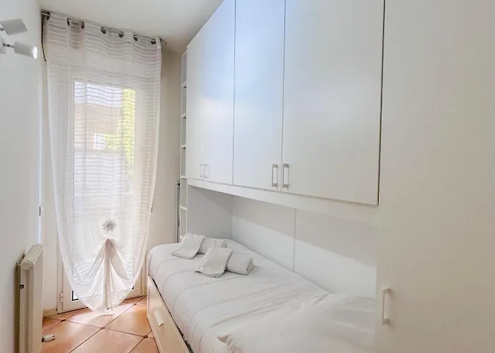 Tito Speri-flexrent Immobiliare Abissinia דירה *