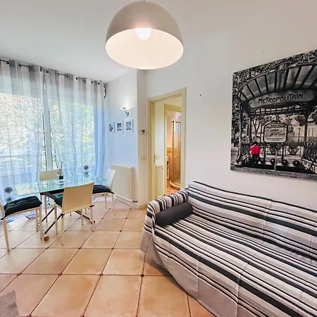 Lägenhet Tito Speri-flexrent Immobiliare Abissinia Riccione