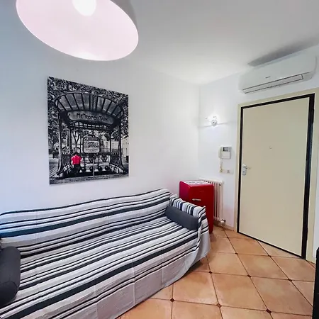 Tito Speri-flexrent Immobiliare Abissinia Lägenhet