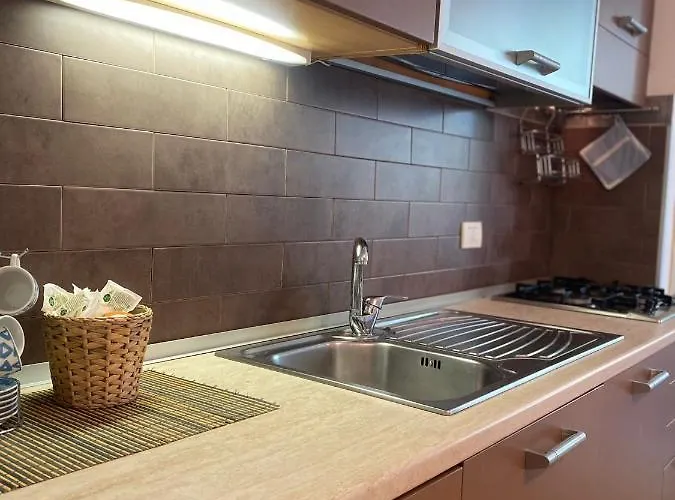 Tito Speri-flexrent Immobiliare Abissinia * ريتشيوني